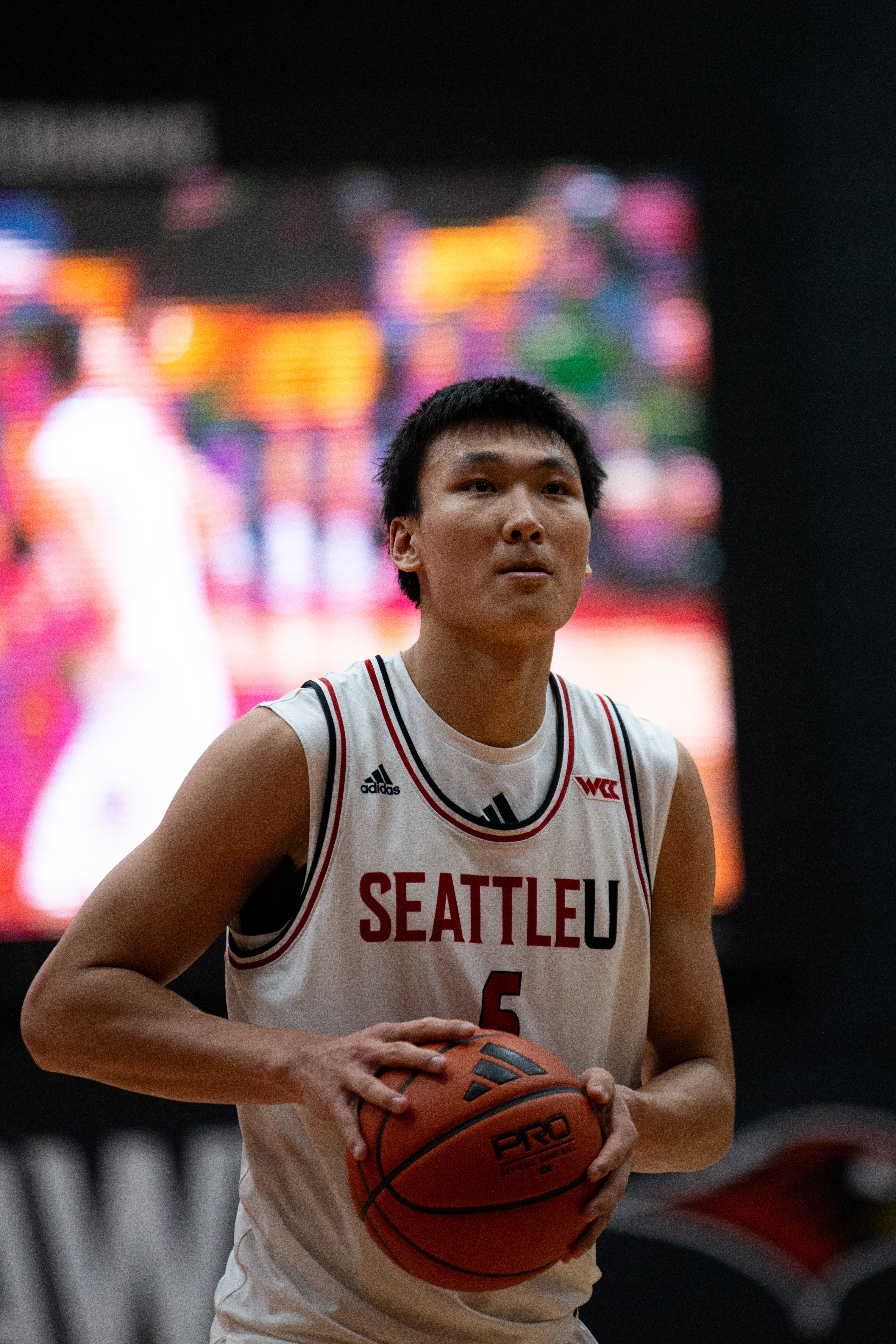 英雄联盟总决赛-继续加油！NCAA常规赛-淡厚然替补出场10分钟 3投2中得到4分