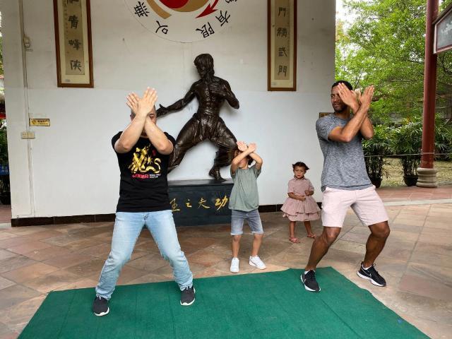 登贝莱休假时学起了武术 谈疫情下中国最安全