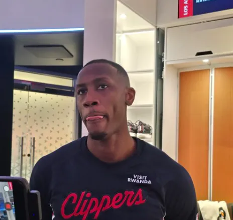 电竞竞猜-邓恩谈输给开拓者：我们没打出紧迫感，没有对手努力